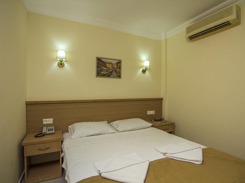 2B54A379BF769D30FED9BFF25E9FCA66