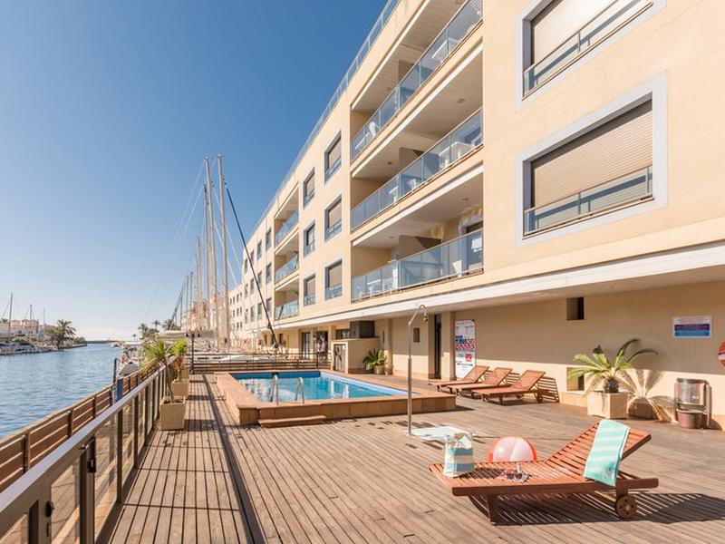 3AD95FFE82D0462C87D3D0A46278F045