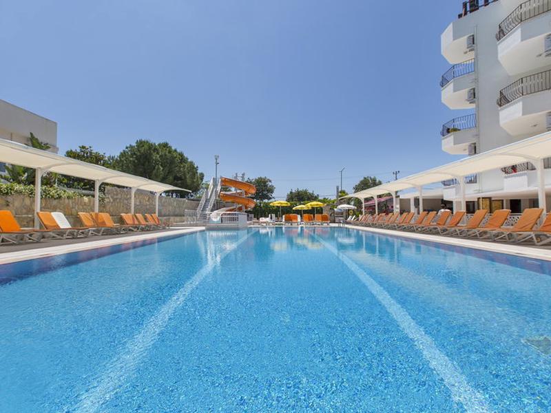 A59267CF830FFD97FAC490225F772352