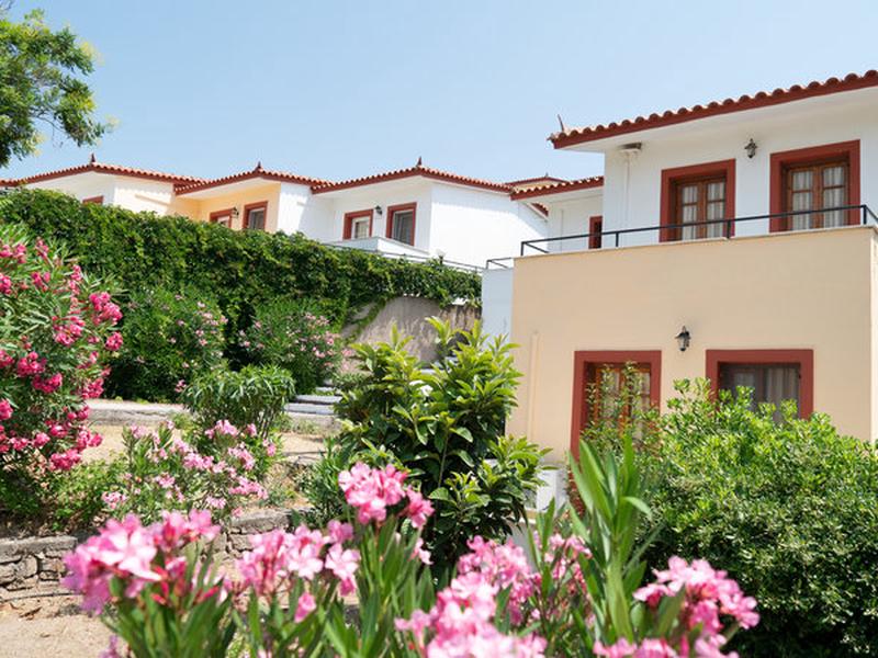 DE7CC7D8B70671155BA27D28E1E1B78C