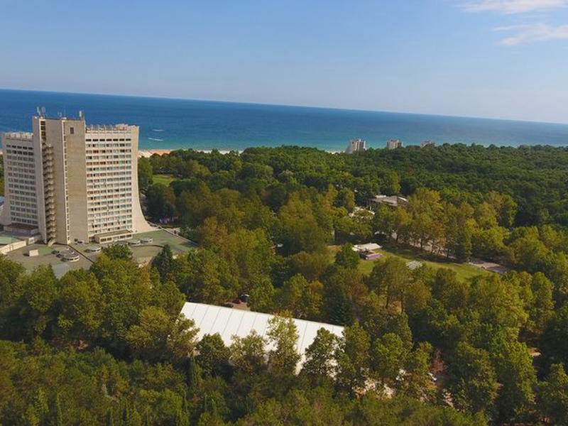 79DB19B57F83550CCCA4B2E8D5406827