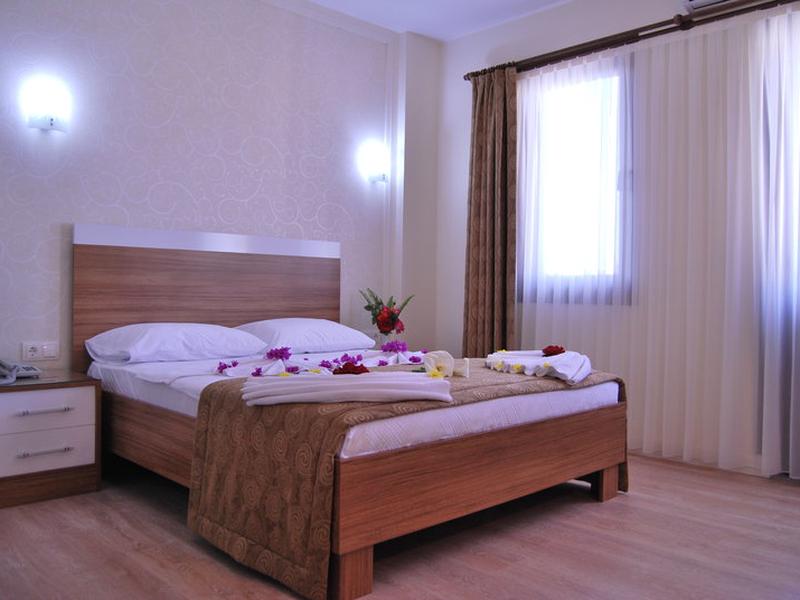 C5673042A2C6D78E3DE6C8858EA1CD02