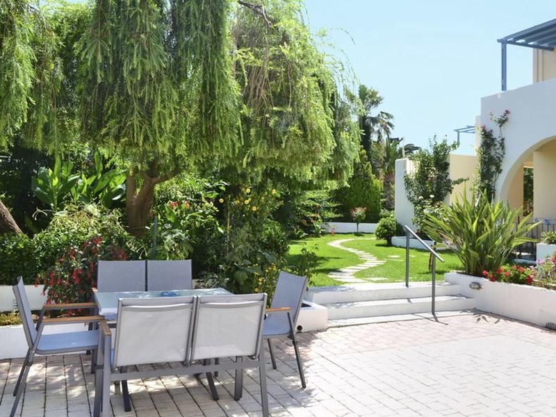 2B2023114002FD74DB3BF97E634475C4