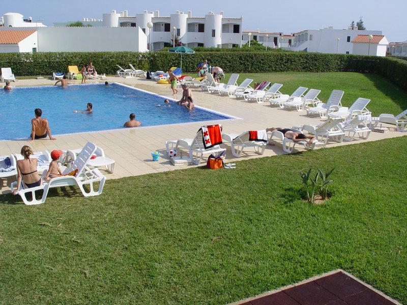 6626C4F95BB6C5846BA527CA2004F142