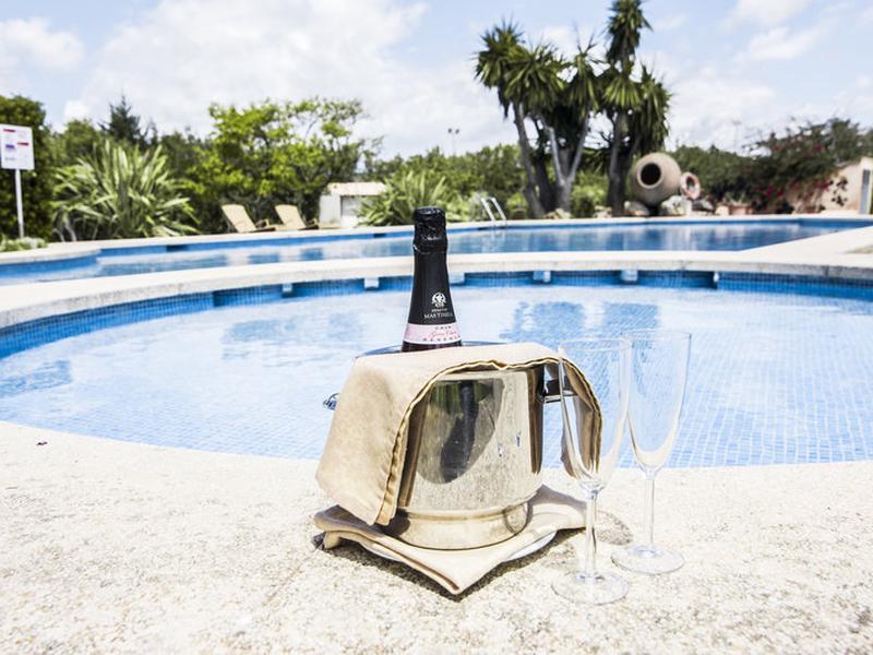 AC03FFE79BC12B4907FF2E9379966C49