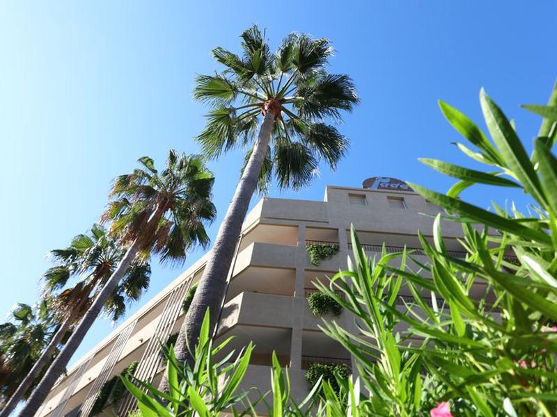 CED32D7584D9D4FC2CA7F345BCE216FC