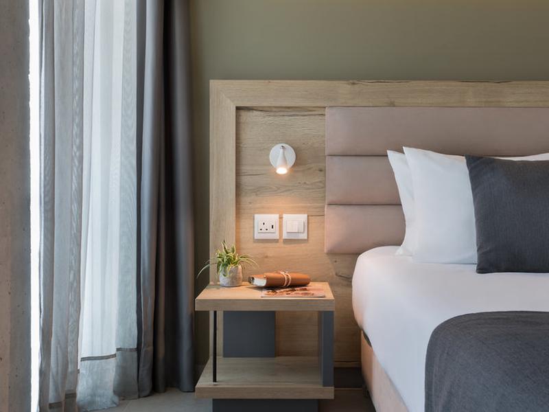 880B05879FE6969E32EDB54E2069BD96