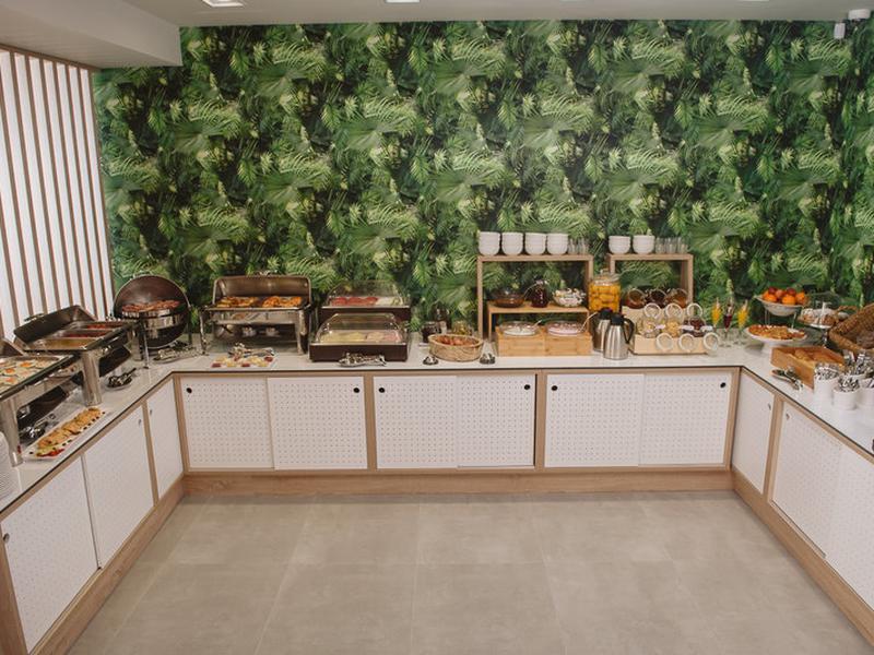 0AE3025C39AAD9D0C580EC02E7815479