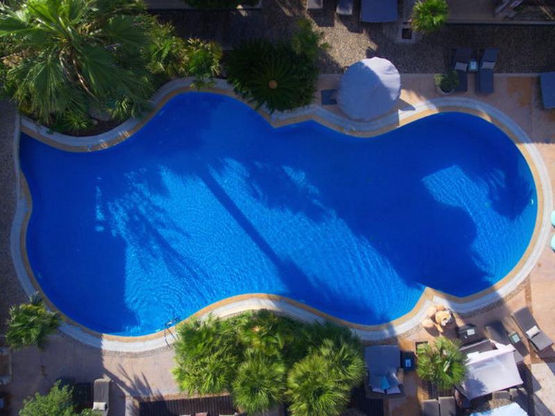 1CE4EC5AF32A7B5FF7071DFDF6792F12