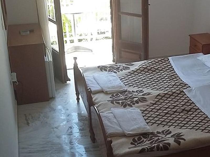 D9DAA8588BB7F40E84D67E1B20F0E233