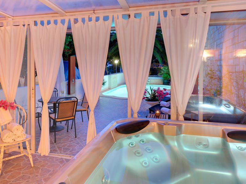 08565E8B06E341841846D8C16EE29026