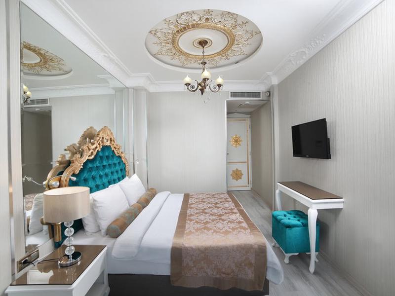 CB5C43C7B3C76632F7D4F51E24CD98D9