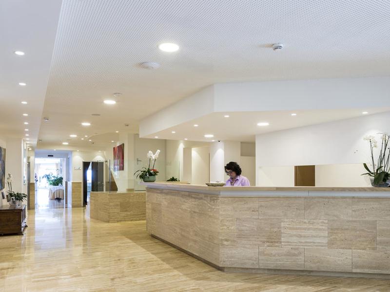 29FF6C40BE8210EF3F2BCC84F6FA151F