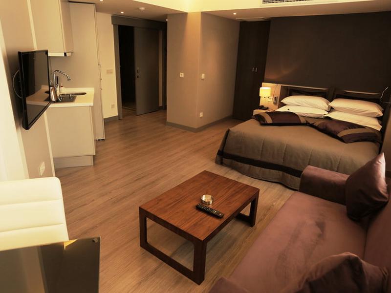 AC0D9990DC86AF42C4559EEF30FB96C5