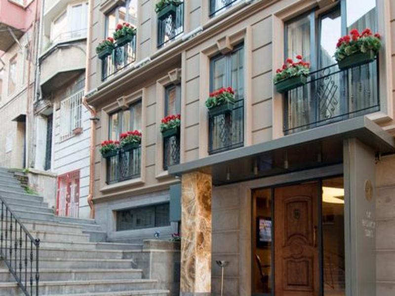 7231179B5F3607B409AC9071BBE94205