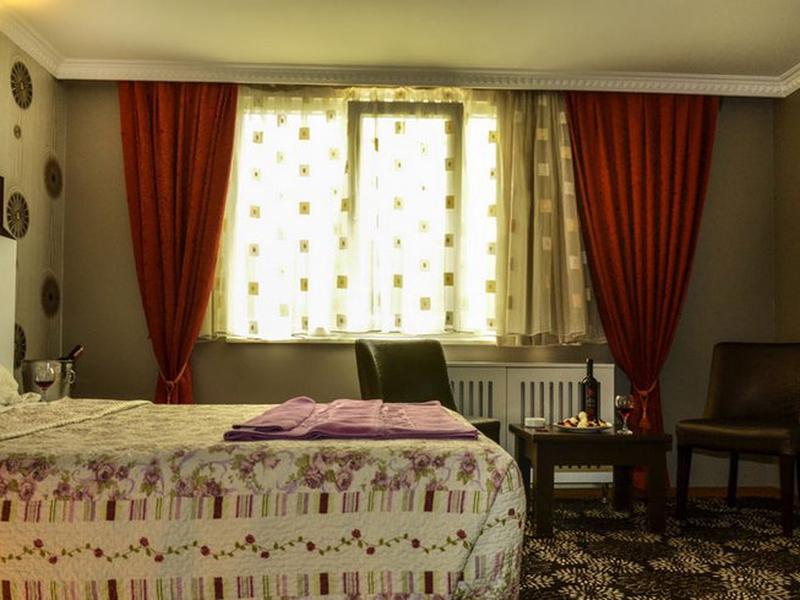 566C05ACD17EE7C9245C3CF43F6B4148