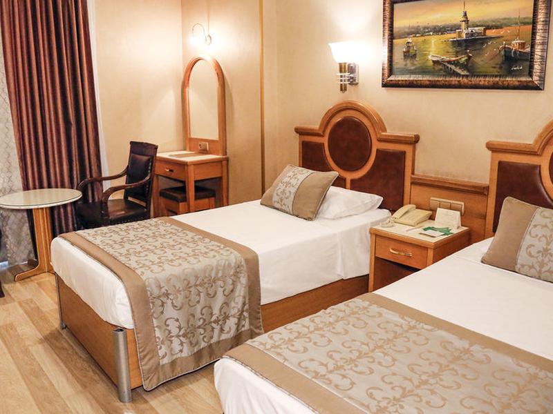 E2DB8904B9439ABD4F3472DE57A8E0D1