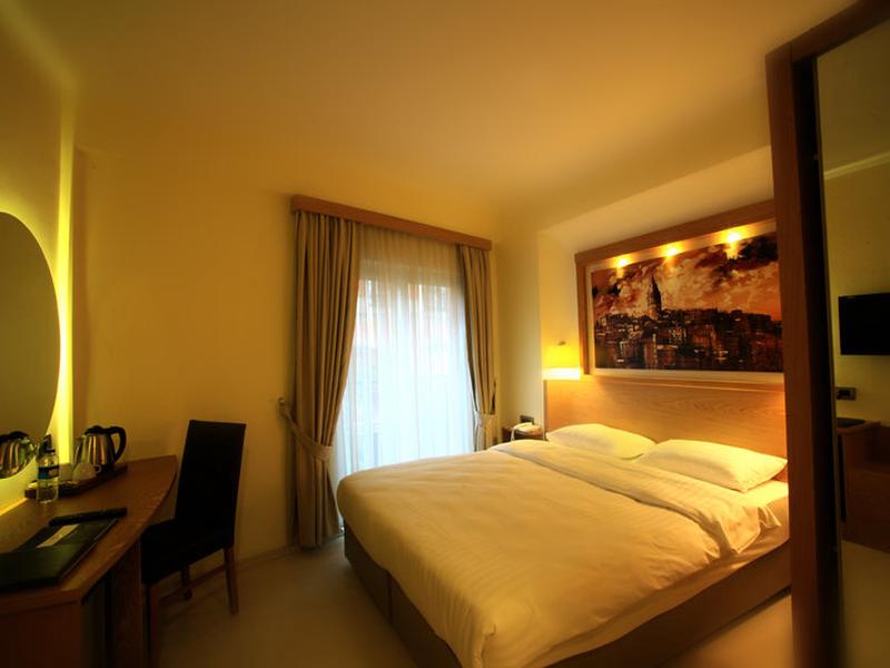 9FF529EECB548AC4BA1B3F7C5A942D60