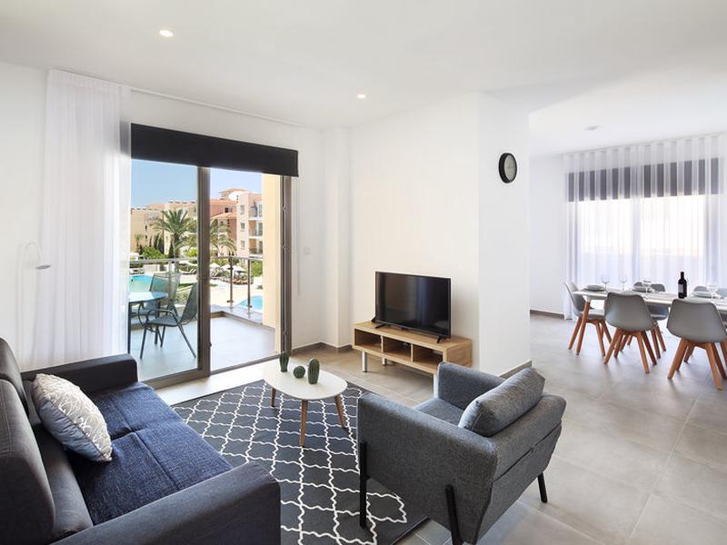 3EE8E4EBDC57F145C430C8314A860699