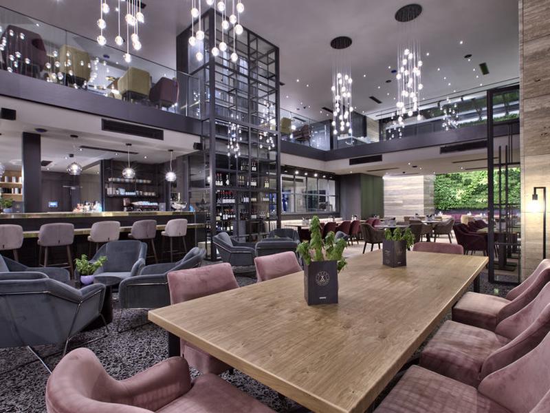 73E31975337ADA96545D472531C899E8