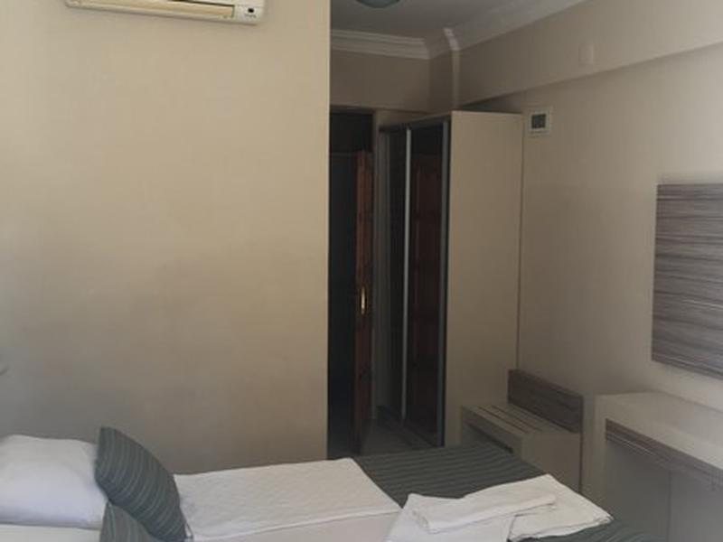 95213C9A62139FBDF2ABBD4D042B2385