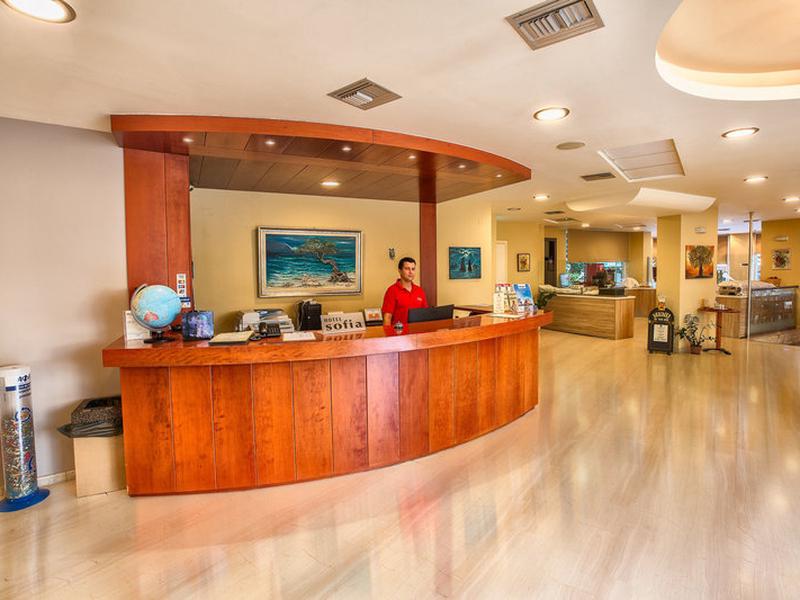 3B132B937B8E38E758E4DAA1B8B92A3A