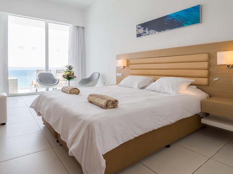 054550580ED963A99E87EA82C3AFE4E2