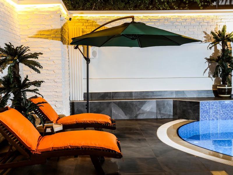 48172F7EAB07D0D36511DBAC2E5DBF03