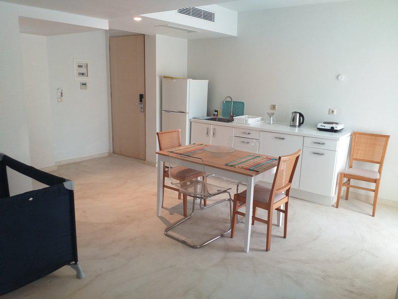 8C85E9FAEC6A71A106AB49CBB70D6179