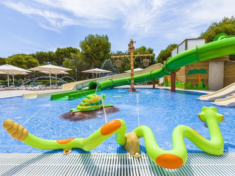 3C5AC421DF11600CB8D7065CB4B4B752