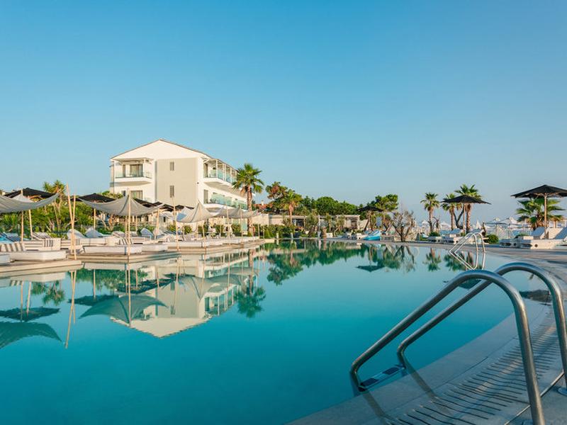 D7706032A679B64C891A331387821C14