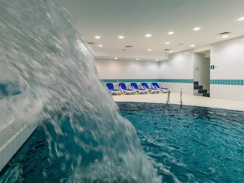 49E3CD9300660587B3178D4563C40653