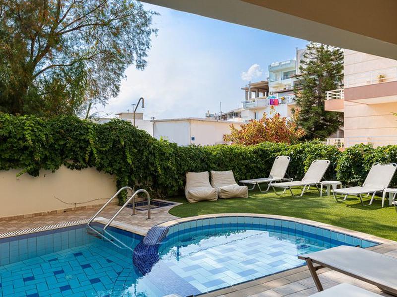 348FC91A9B08917C8EDBA0B3678BE072