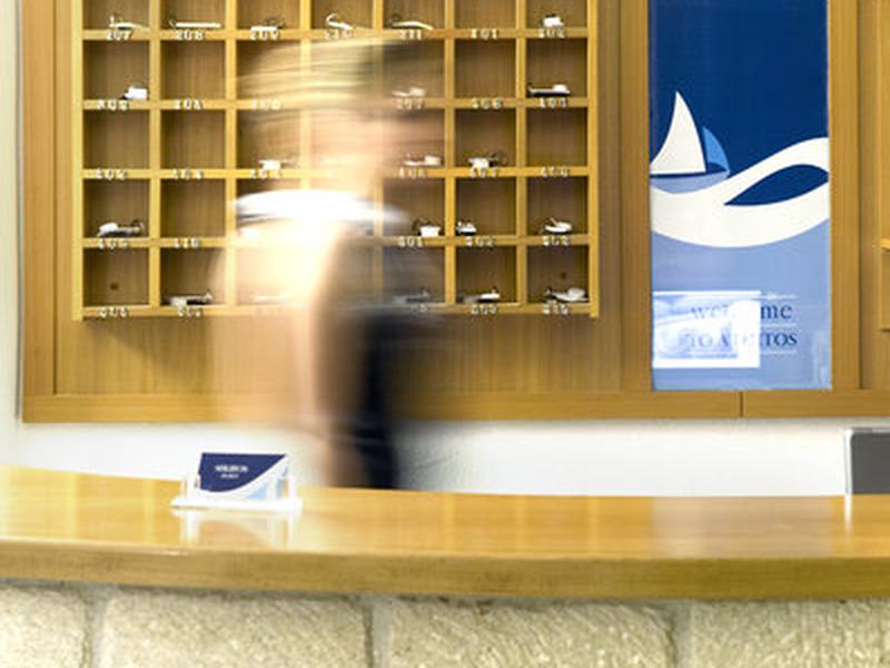 C860BE4E708EDFF6887DD9C86A457E82