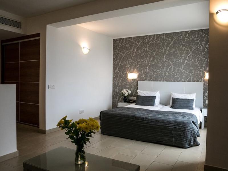 0A8770C8F8F89BCA61463D2A888158AB