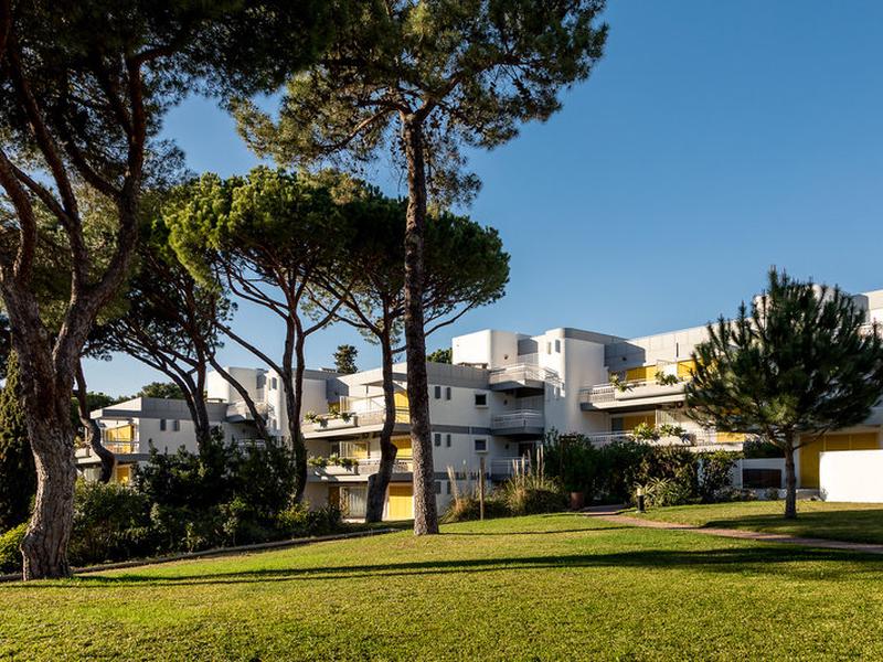 AADE69A93FC35CFF14B4E478B5BFB85C