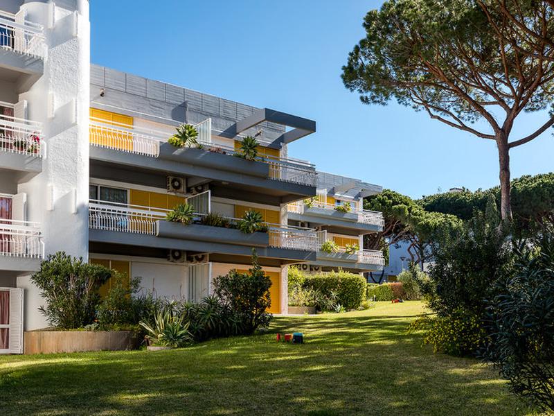 397F3D7903805ACA87DF35C842A2C281