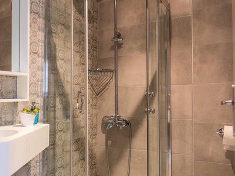 F337E95E52B1C549160B0C809A5C5A0D