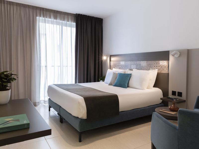 FB99465AEAE67A03CB01060B3EE57AFF