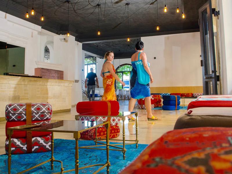 09A46AA65763F79AE8A37F3DC99C8252