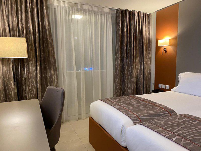 CBBD7B88817E32E4D910E6184EBEA097