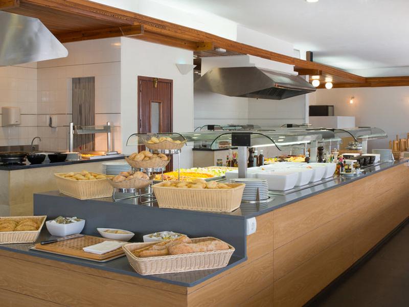 CFBBBF9D54940384B5DFD22ADF80F03A