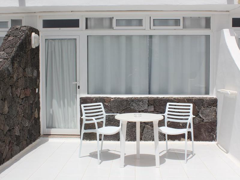 Arena Dorada Apartments