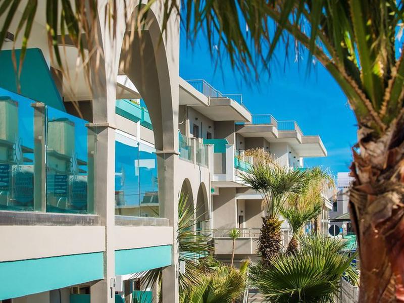 8F4E6D6C7665B3DFB7A69B28391C95B9