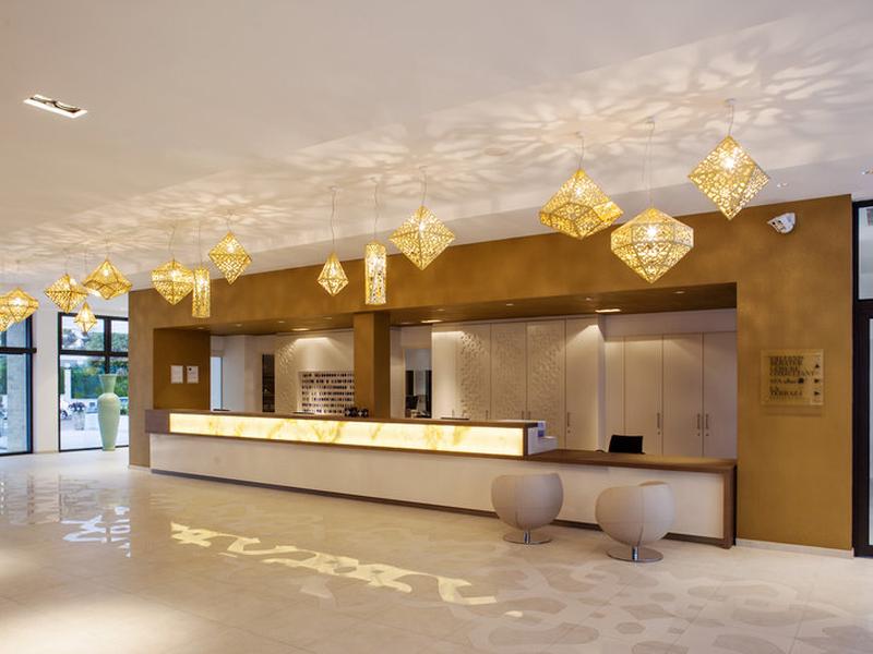 22513B8D4DAF21CDB543001A7045F890