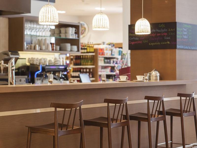 B386FA584FC431EF6117F421243786D8