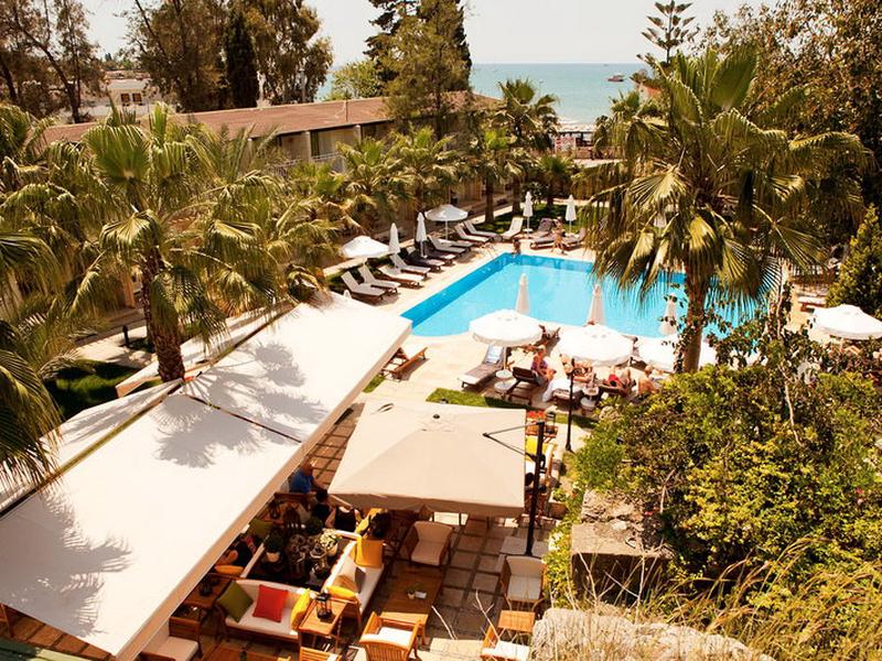 8CB2830D2F85F20341E69B05F656F9AD