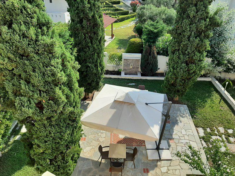 9EEF7A5D01576A1EFF96A3A41238E258