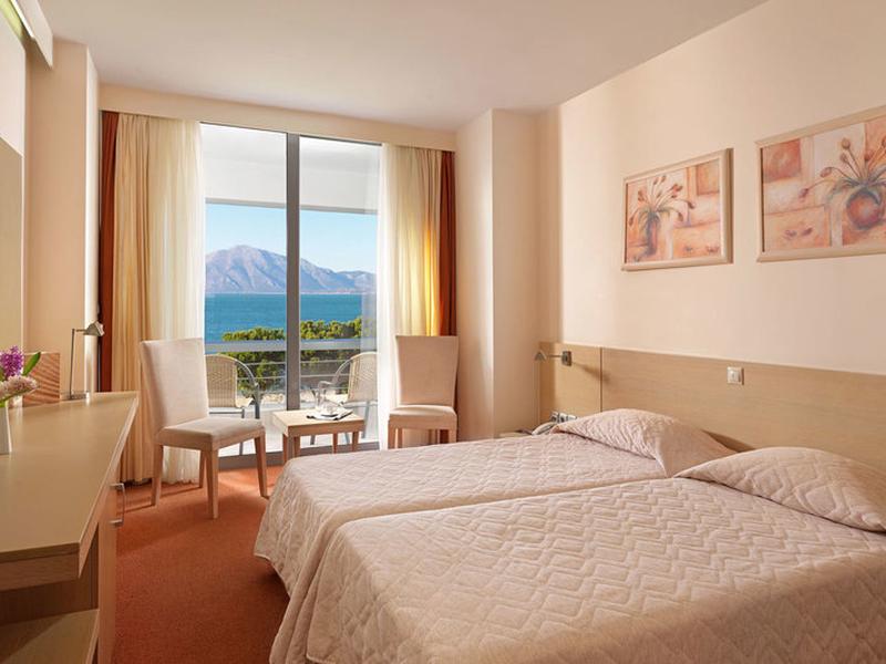 B001C811D45848A631066E061F4A5A17