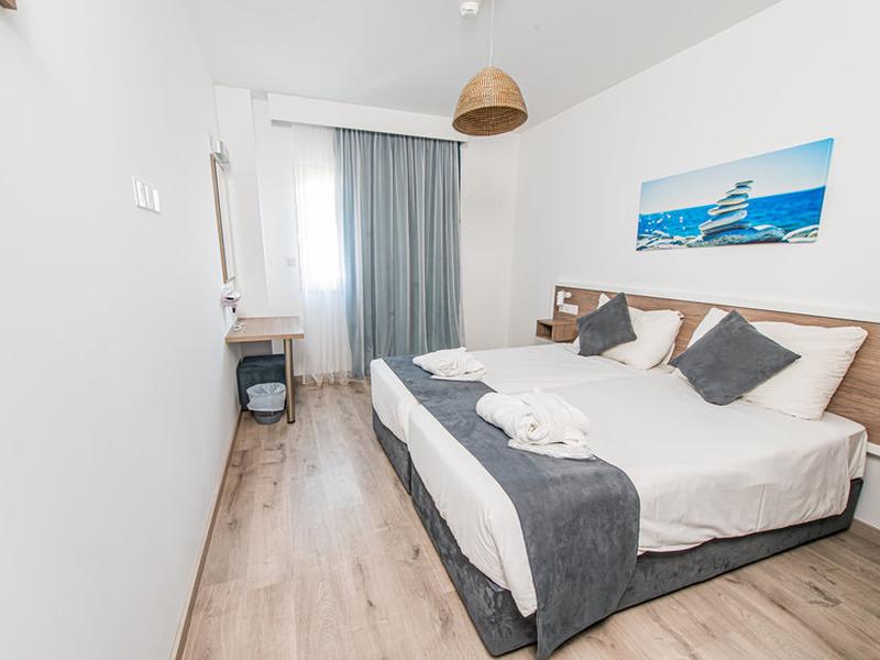 096D5E9C2F7BEFD79550290AB02E7E8C